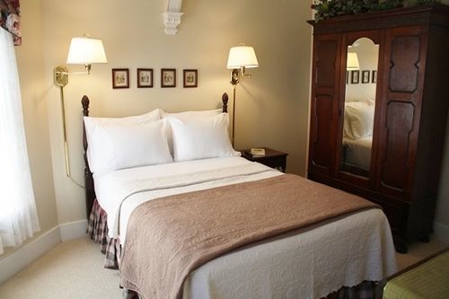 The Oak Bluffs Inn Экстерьер фото