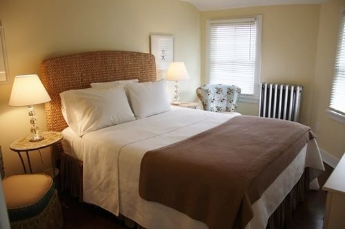 The Oak Bluffs Inn Экстерьер фото